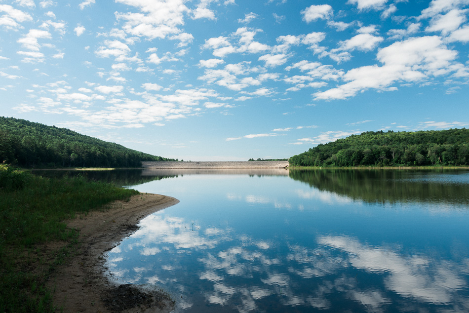 A view of Surry Dam from the North